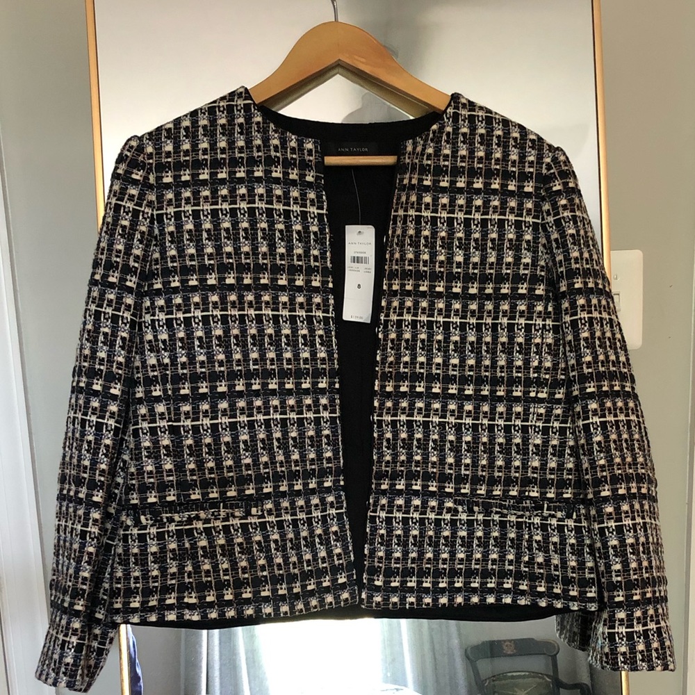 Beautiful Ann Taylor Tweed Cropped Jacket